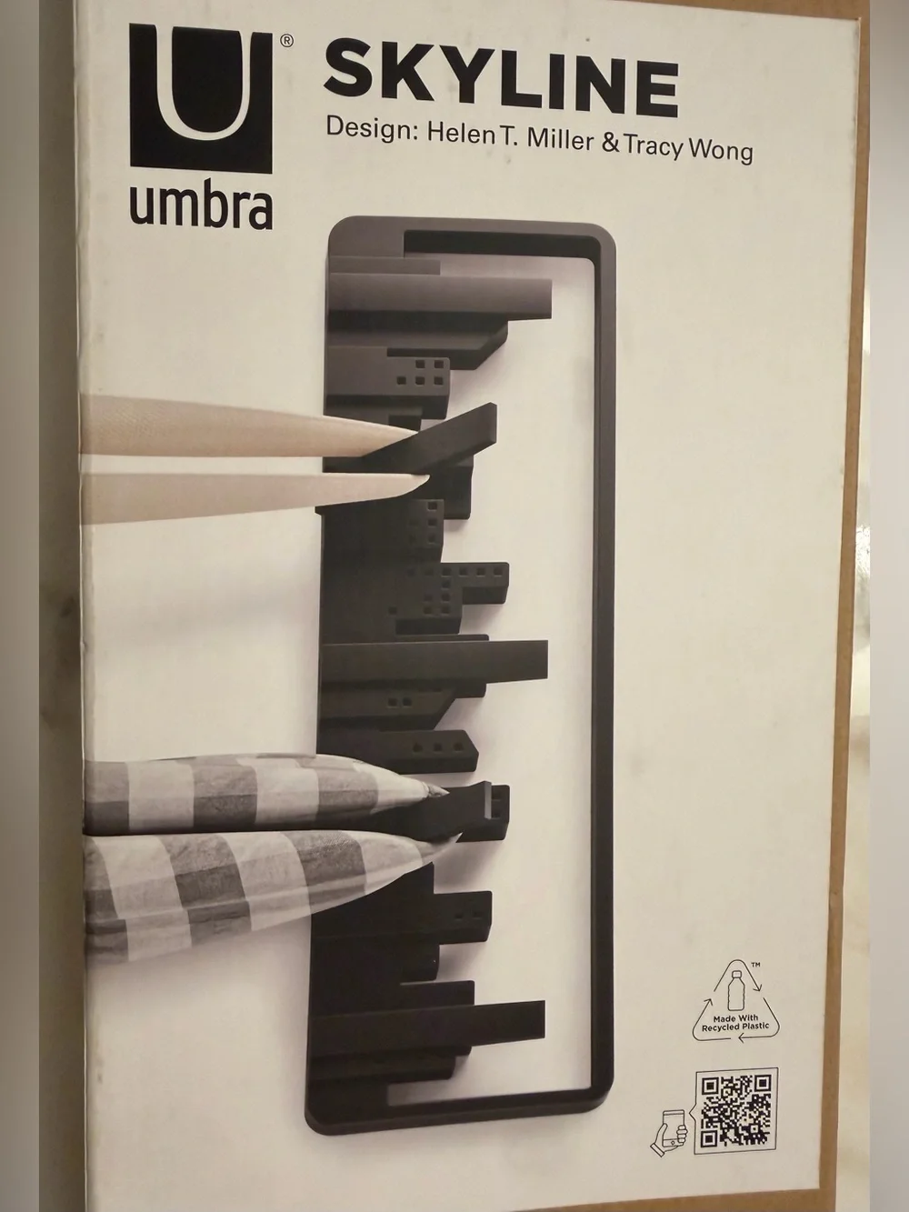 NWT Umbra Skyline Wall Hook Rack Black Modern Coat Rack Entryway Organizer